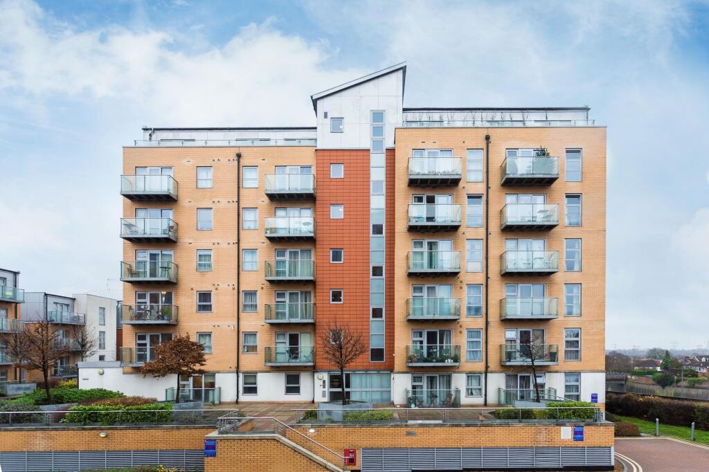 Main image of property: Queen Mary Avenue, London, E18