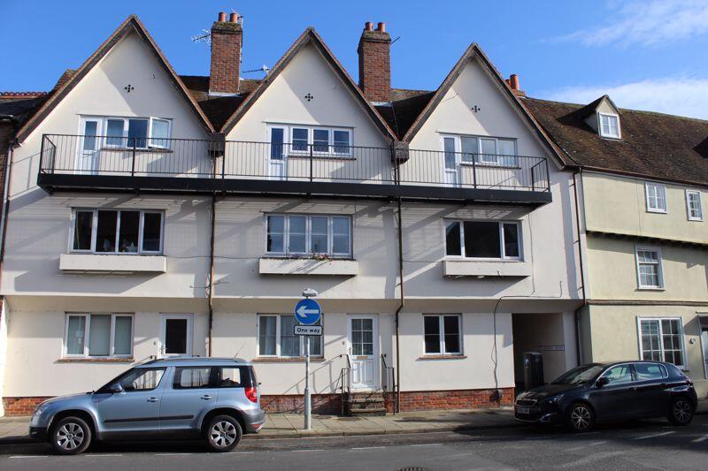 Main image of property: 2 BEDROOM GROUND FLOOR -  ABINGDON TOWN CENTRE LOCATION 