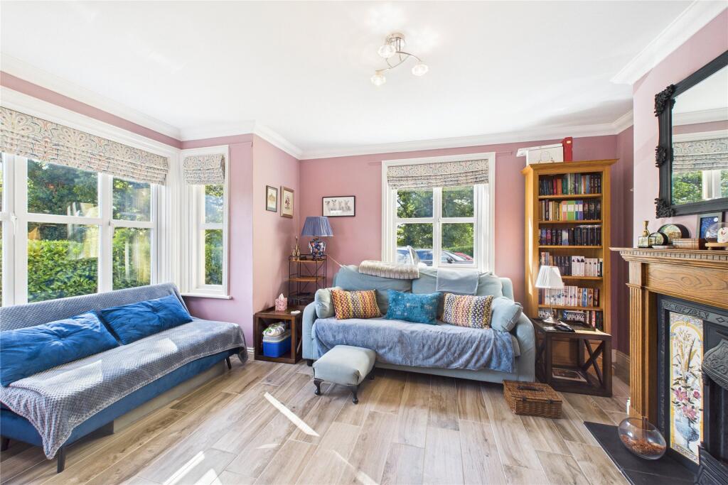 Carters Hill, Arborfield, Reading, Berkshire, RG2 photo 4