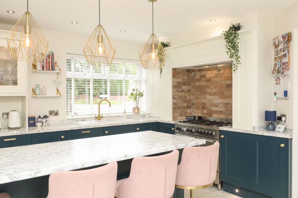 House in Sheffield - View 5