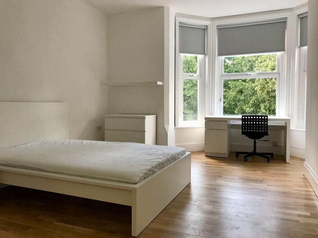 House in Nottingham, Forest Fields - More
