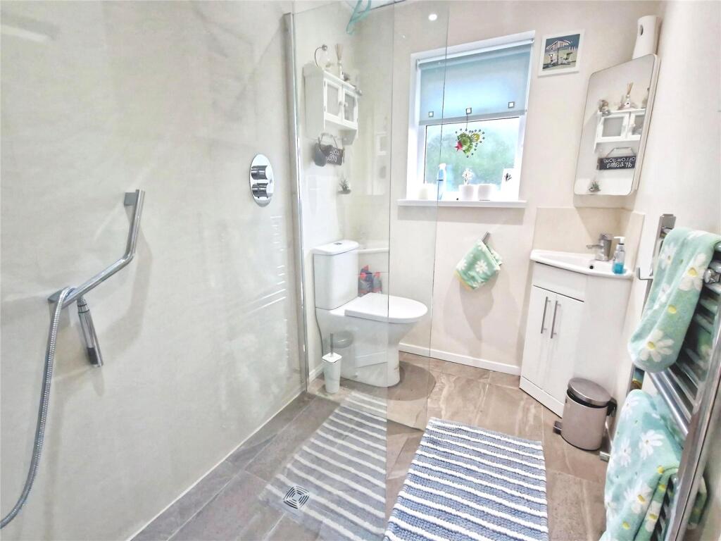 House in Salford, Walkden - View 5