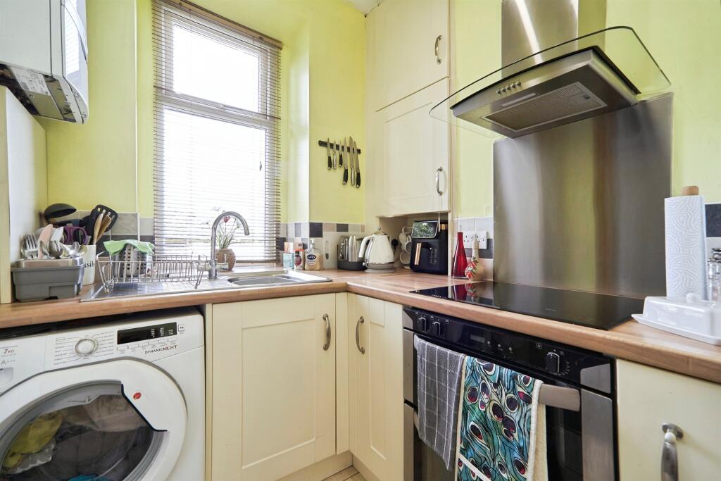 Lime Street, Haworth, Keighley - View 5