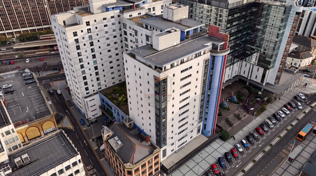 Apartment in Cardiff, Castle - View 4