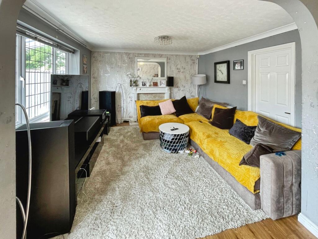 Bermuda Close, Basingstoke, RG24 - View 2