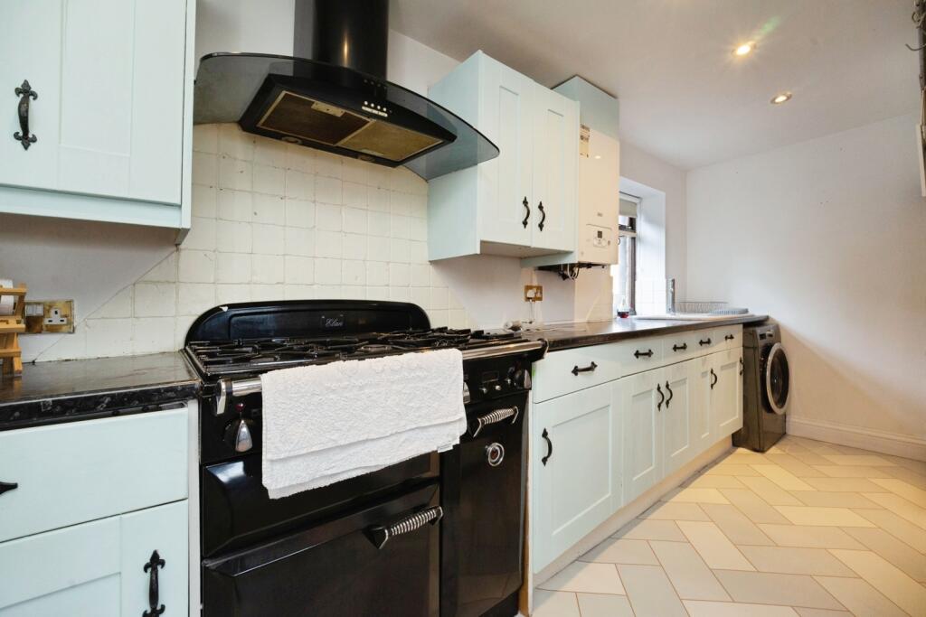 House in Calderdale, West Yorkshire - View 3