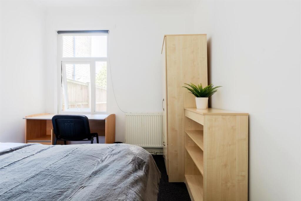 House in Cambridge - View 4