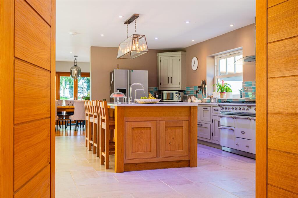 House in Northampton - More