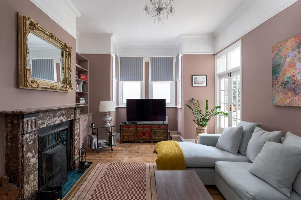 House in Milton Keynes - View 4