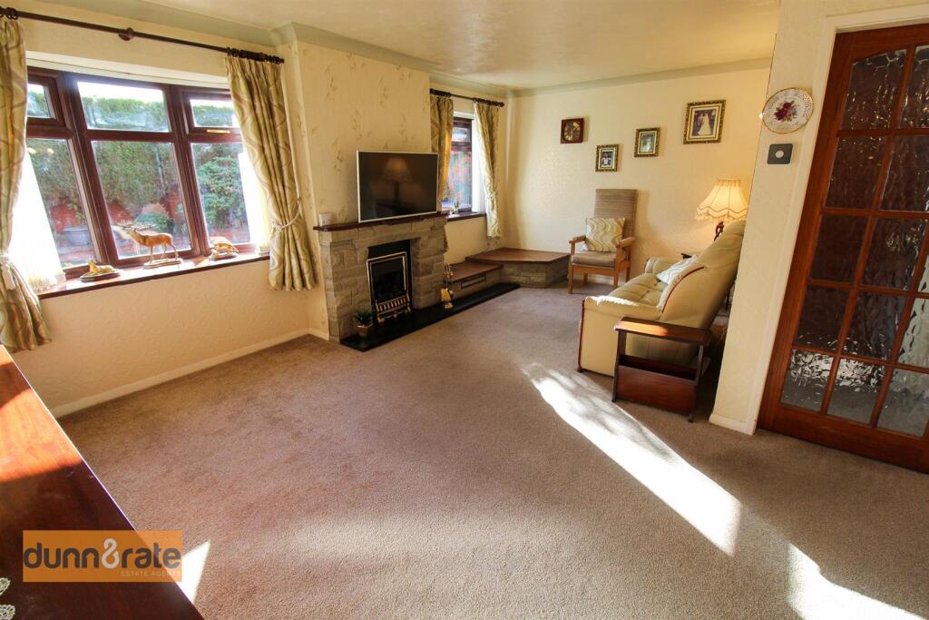 Hillberry Close, Eaton Park, Stoke-On-Trent photo 2