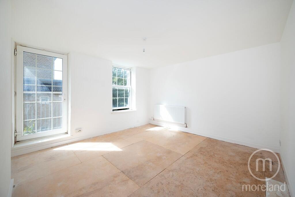 Apartment in London - View 3