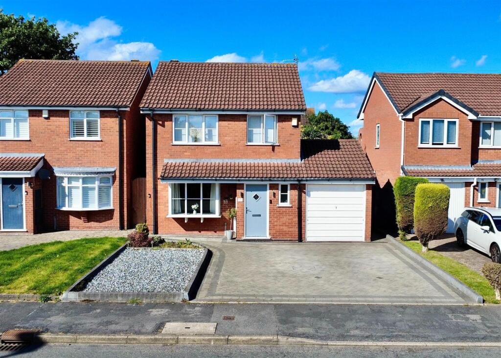 Main image of property: Calder Drive, Walmley, Sutton Coldfield