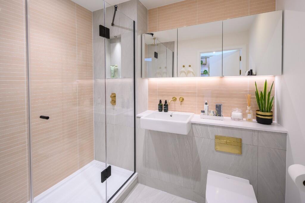 Apartment in London - More
