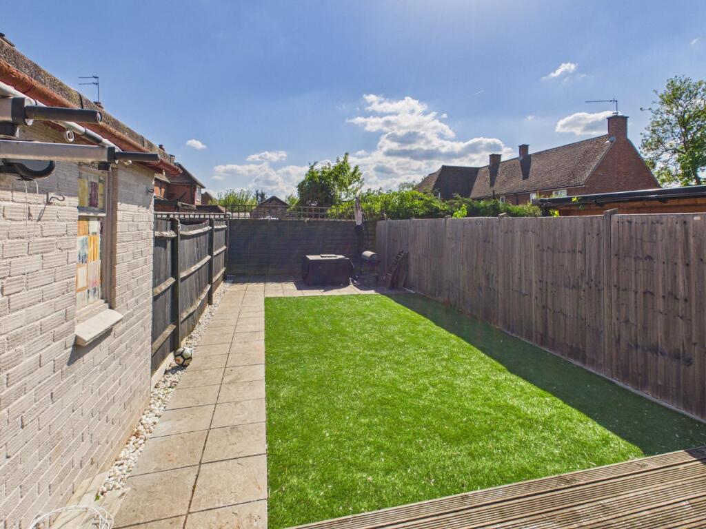Main image of property: Hillside Close, Chalfont St. Peter, Buckinghamshire, SL9