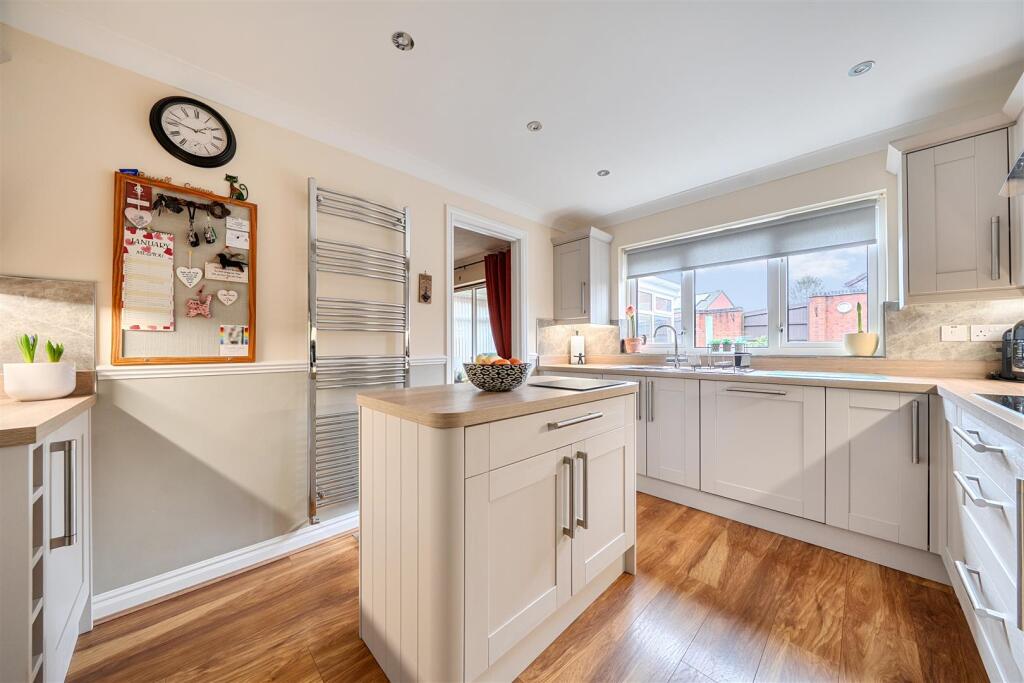 9 Rushbrooke Way, Shrewsbury, SY2 5TQ photo 4