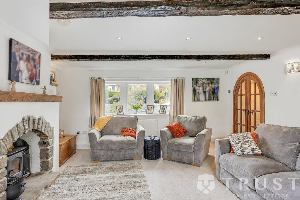 House in Huddersfield - More