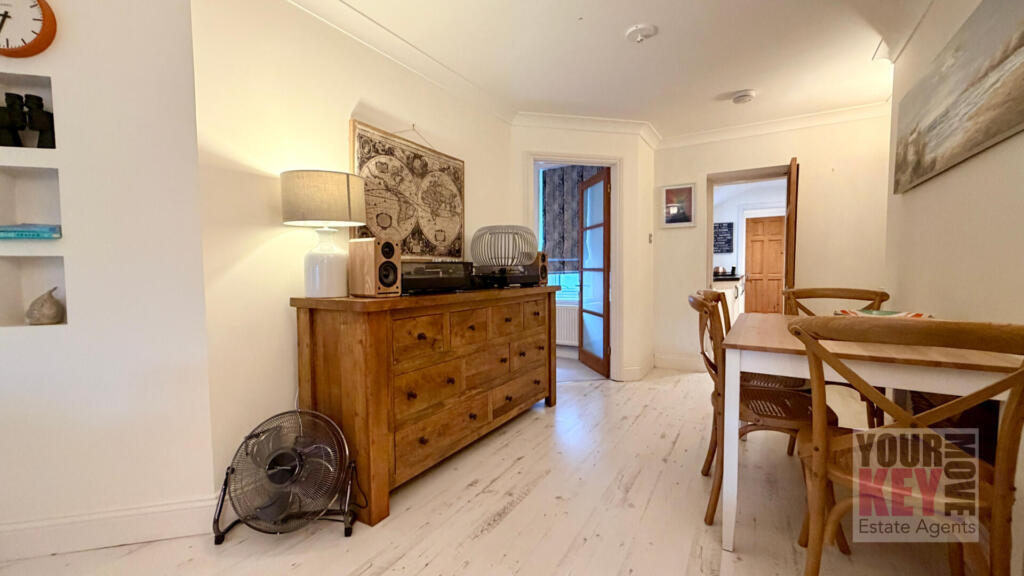 Wellington Terrace, Sandgate, Folkestone, Kent CT20 3DY - View 6
