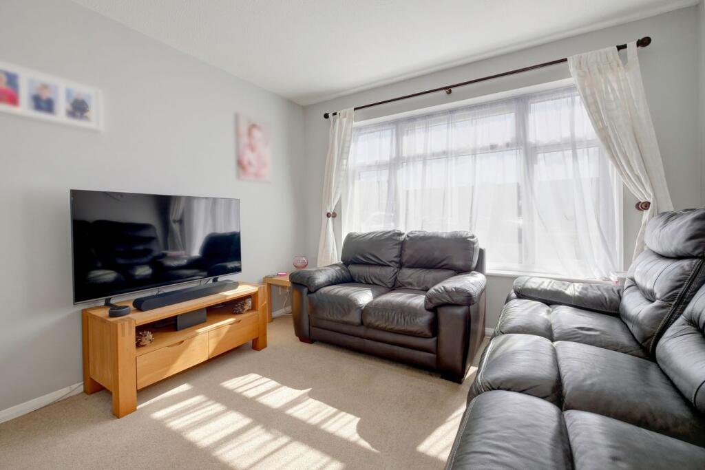 Montague Way, Westham, BN24 photo 4