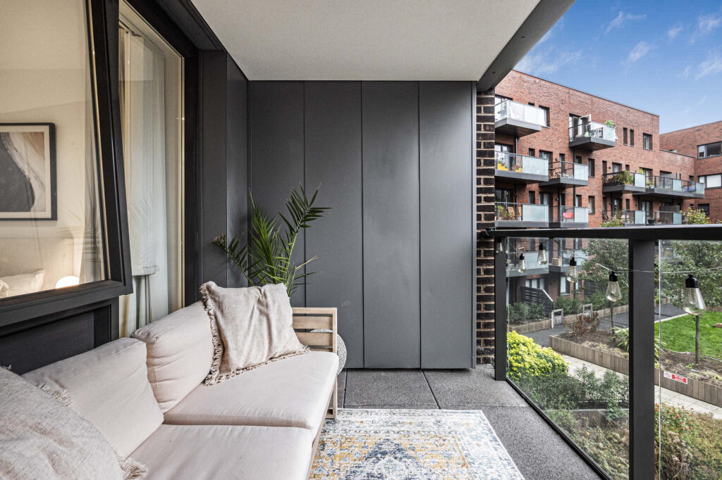 Main image of property: Leonard Court, Meeting House Lane, London, SE15