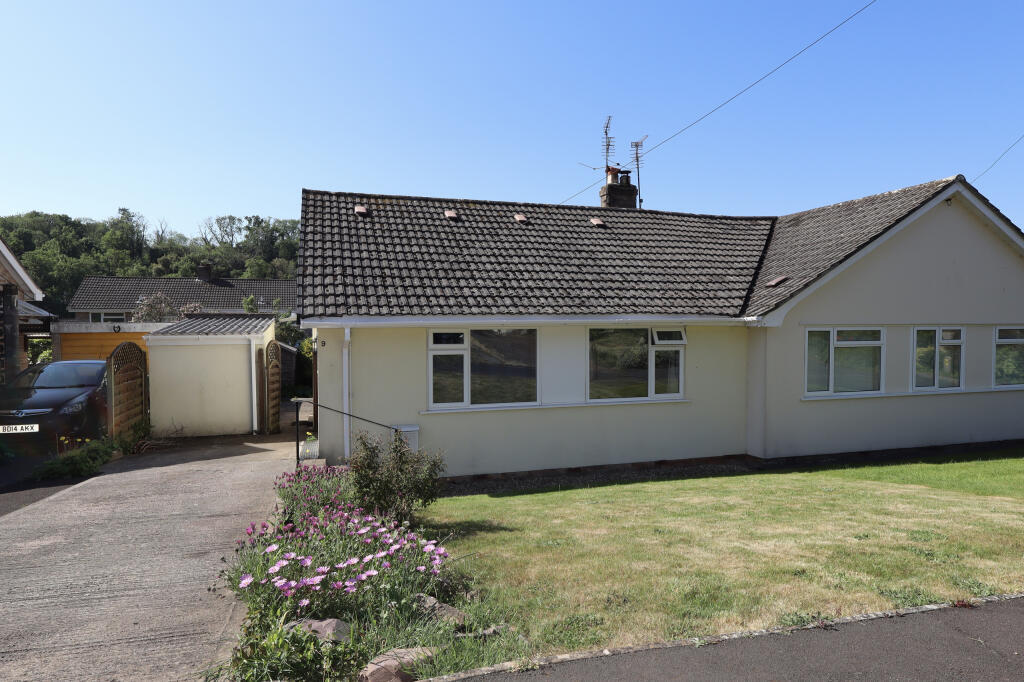 2-bed bungalow on Woodbury Close, Wells, £325,000