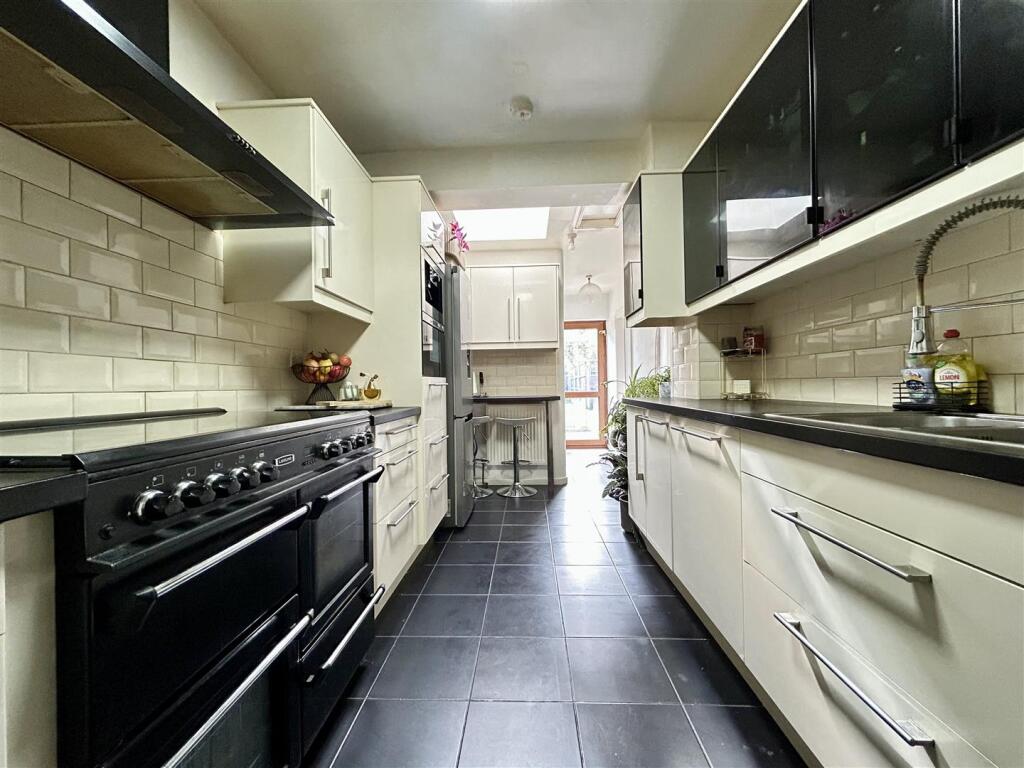 Additional image 6 of Reddal Hill Road, Cradley Heath