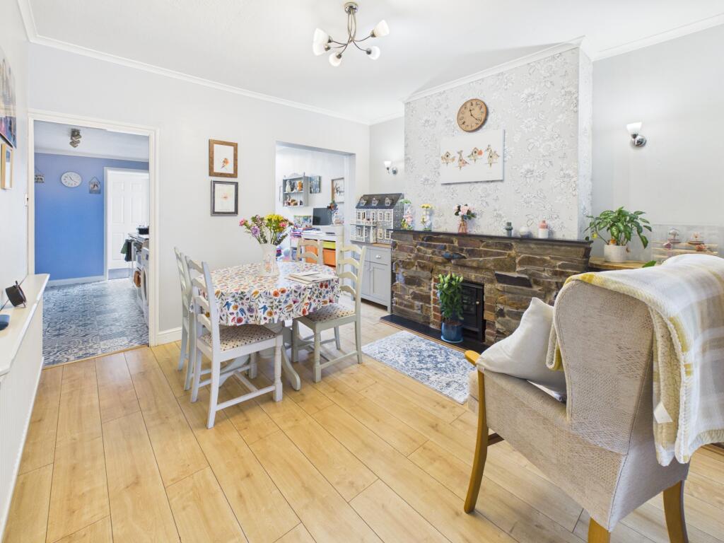 House in Bridgwater, West Bridgwater, Durleigh & Haygrove, Somerset - View 4