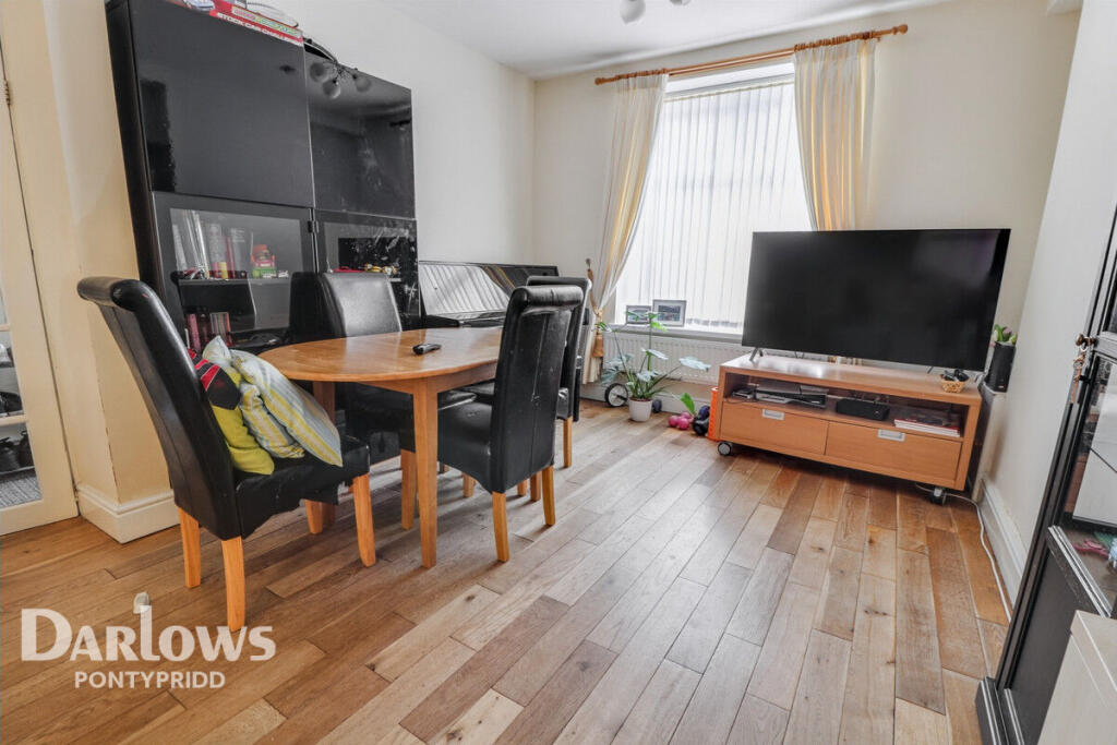 3-bed terraced on King Street, Pontypridd, £160,000
