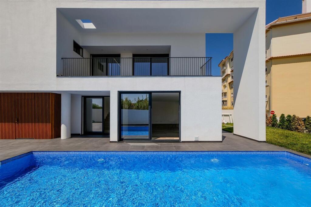 Main image of property: Lisbon, Cascais