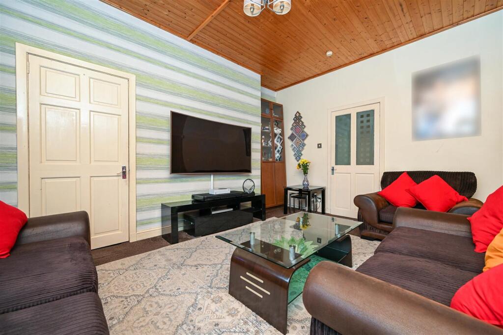 Apartment in Glasgow - View 5