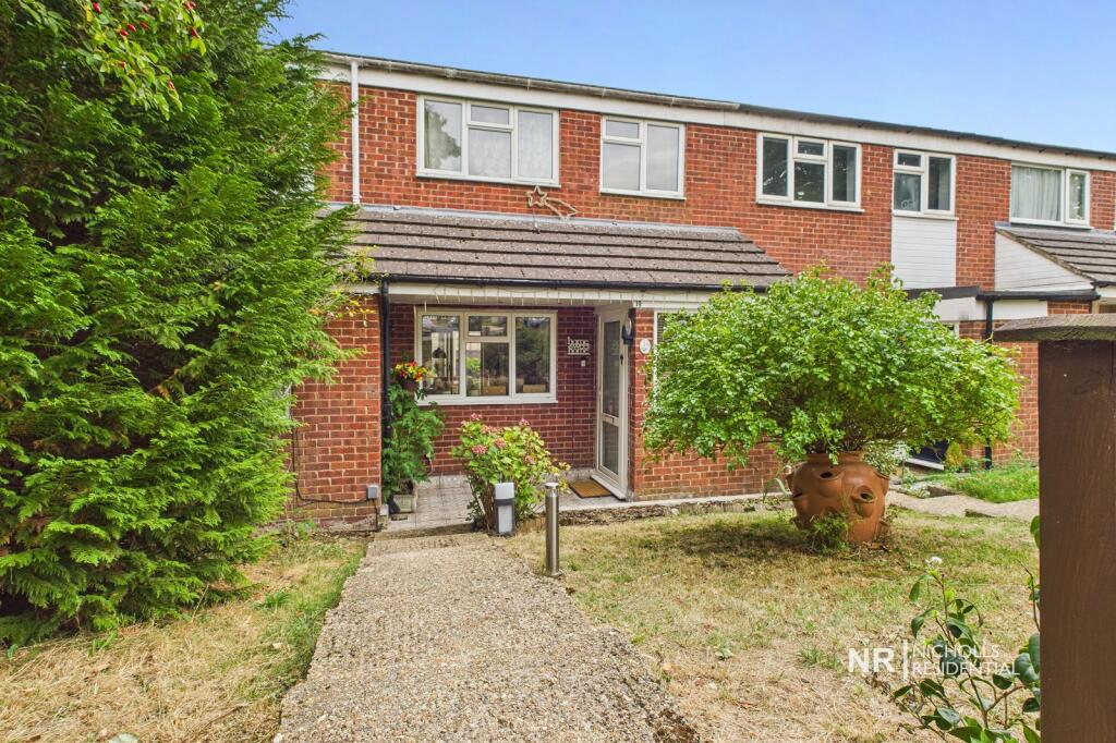 Main image of property: Angus Close, Chessington, Surrey. KT9