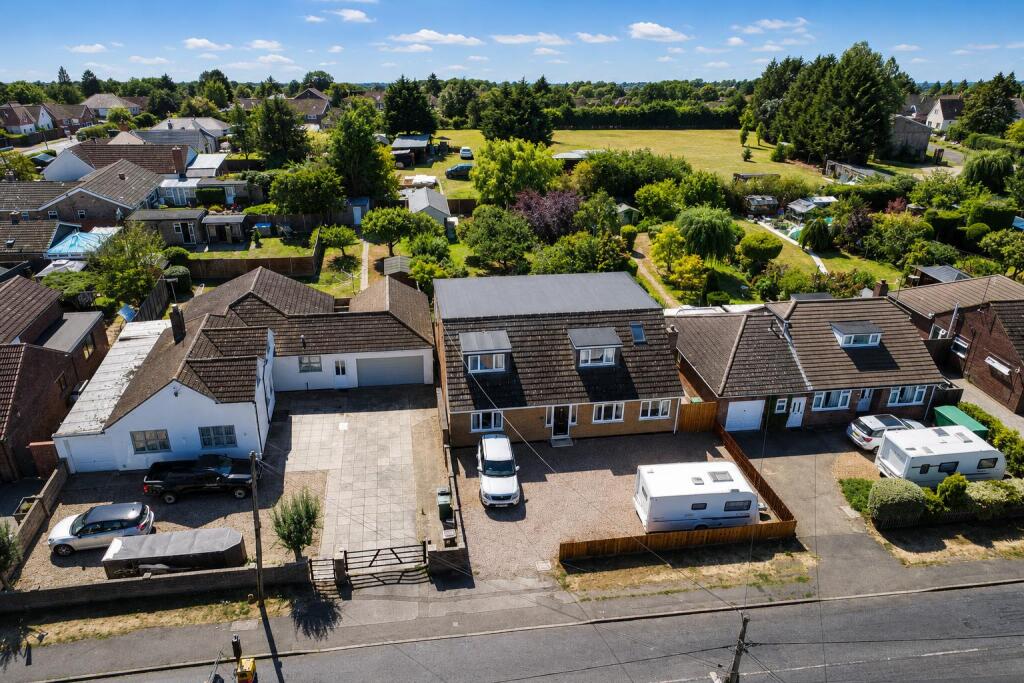 Main image of property: Newton Road, Rushden, Northamptonshire NN10