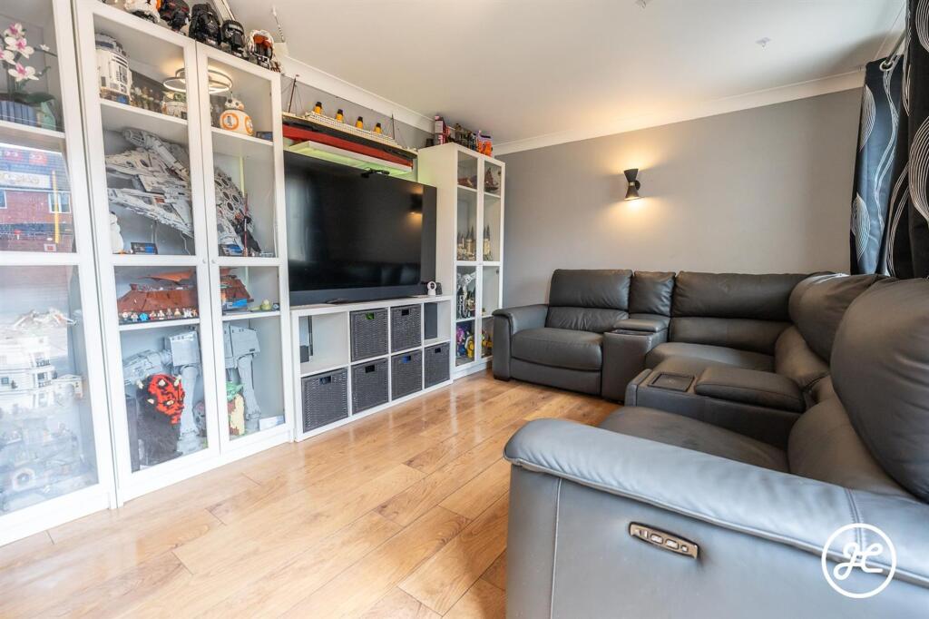 House in Taunton - View 4