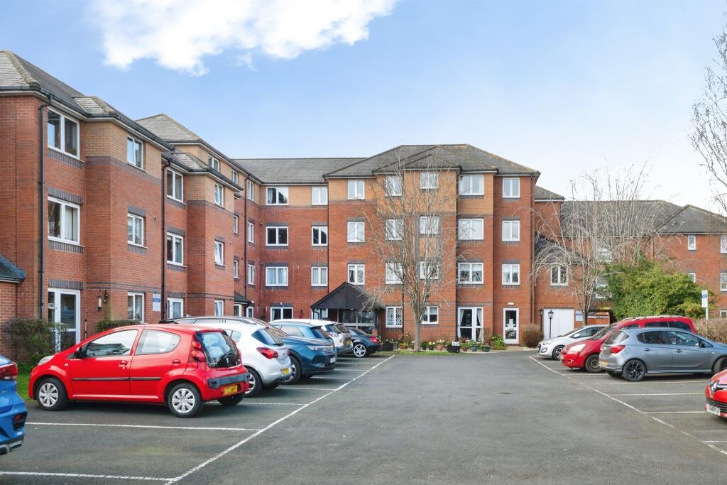 Main image of property: Britannia Road, Banbury