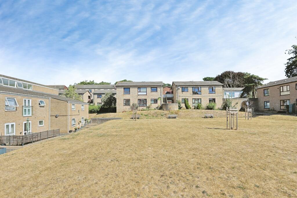 Apartment in Norwich, Norfolk - View 4