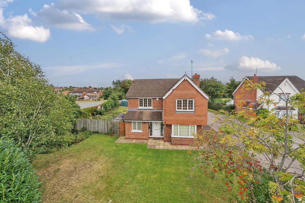 Main image of property: Collingcroft Close, East Hunsbury, Northampton, NN4