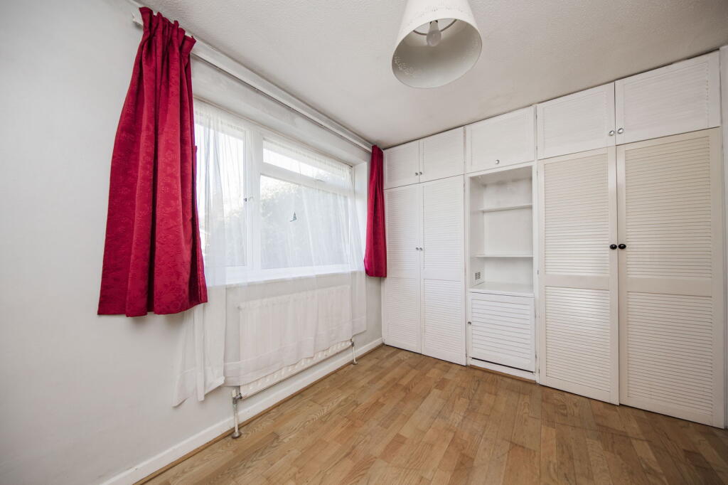 House in Tunbridge Wells, Kent - More