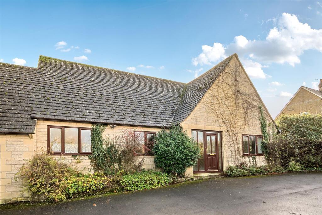 Main image of property: Lyneham Road, Chipping Norton