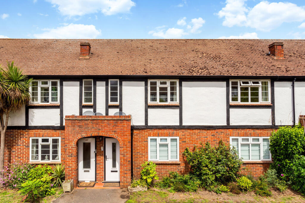 Main image of property: Arlington Lodge, Monument Hill, Weybridge, KT13