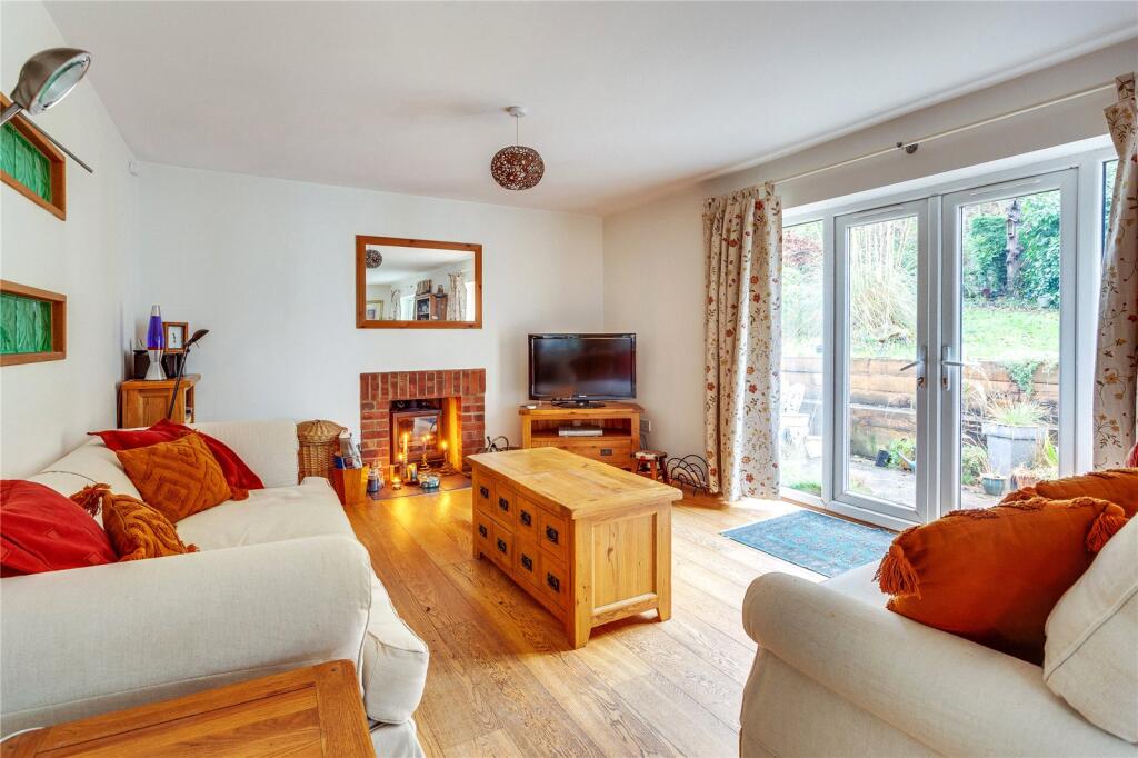 Deanfield Road, Henley-on-Thames, Oxfordshire, RG9 photo 2