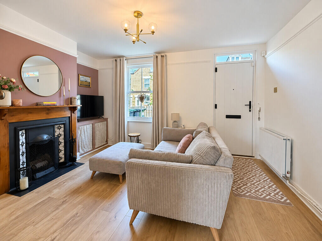House in Biggleswade, Central Bedfordshire - View 5