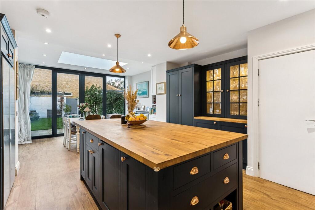 Main image of property: Links Road, London, SW17