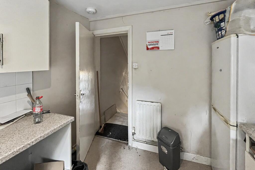 Apartment in London - View 3