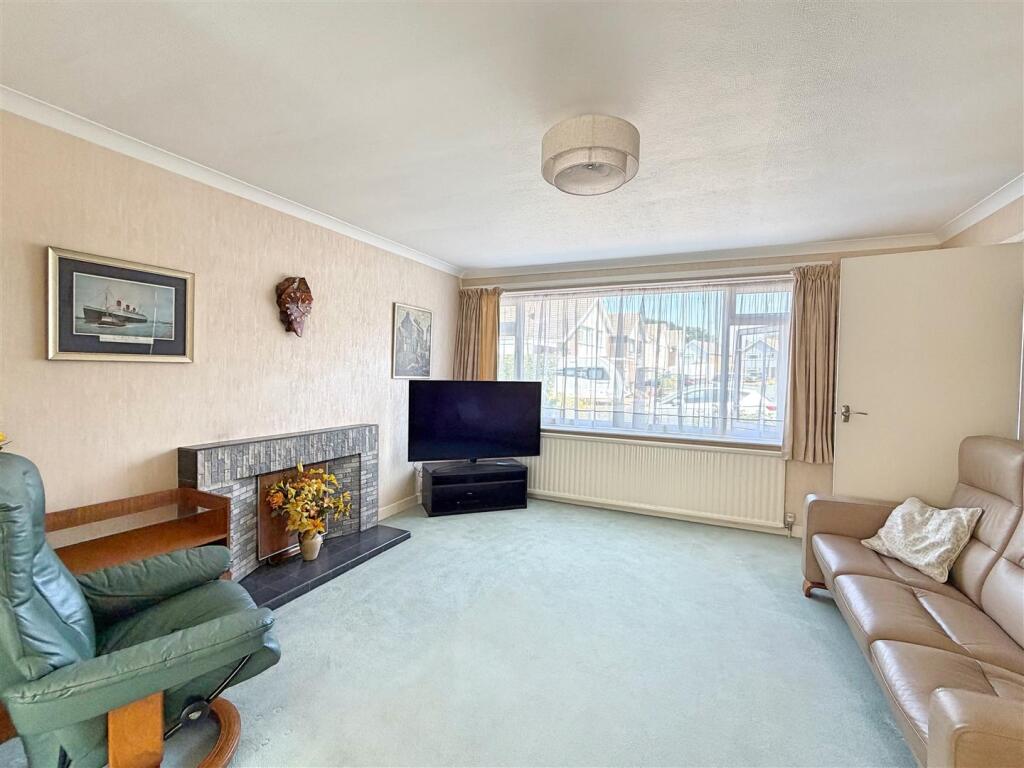 House in Braintree - View 5
