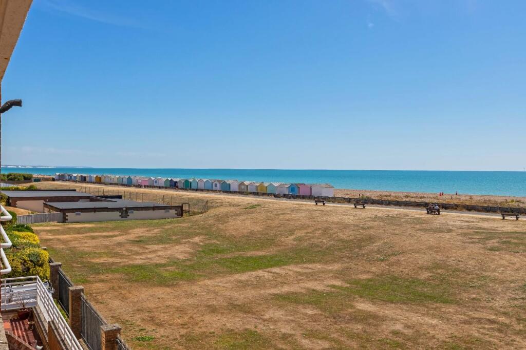 Brighton Road, Lancing photo 3
