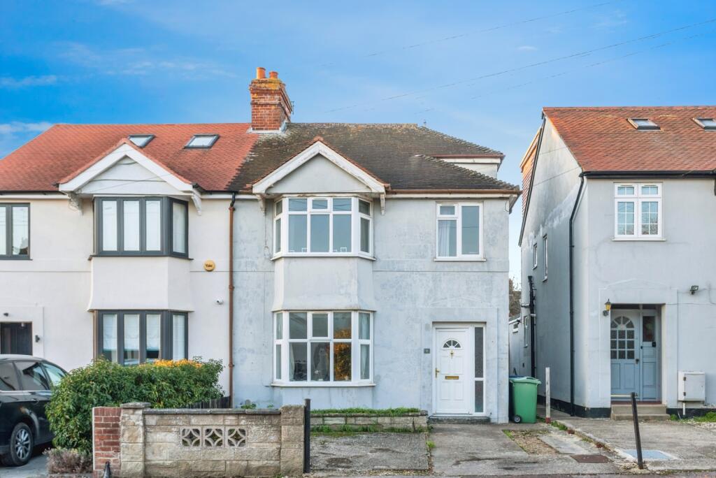 Main image of property: Kenilworth Avenue, Oxford, Oxfordshire, OX4