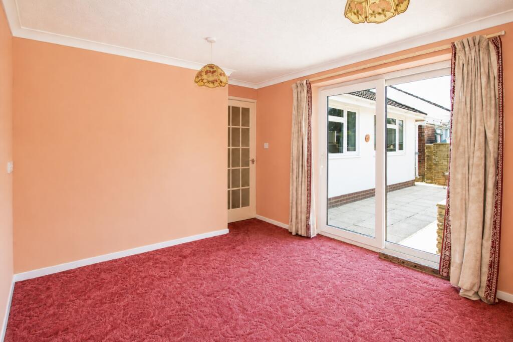Beech Road, Clanfield, PO8 0LH - View 6