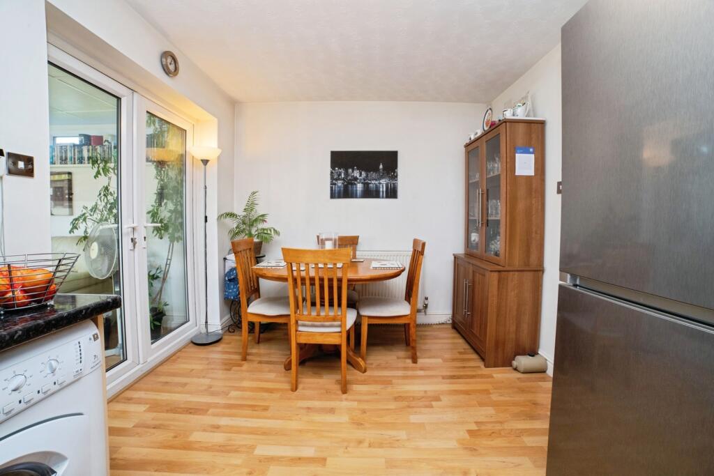 Shawcroft, Sutton-in-Ashfield, Nottinghamshire, NG17 - View 6