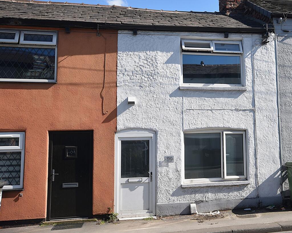 Main image of property: Park Lane, Macclesfield, SK11