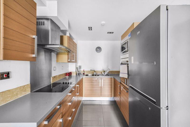 Apartment in London - View 3