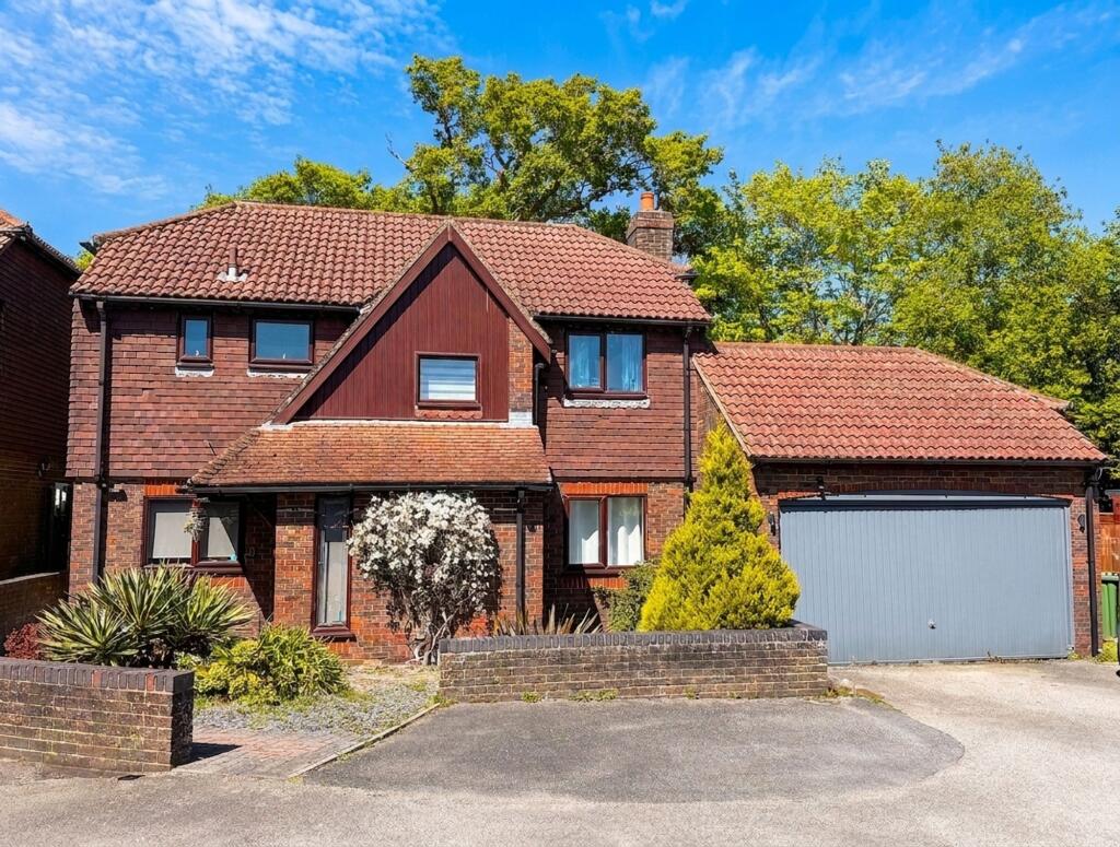 Main image of property: Churchfields, Fawley, SO45